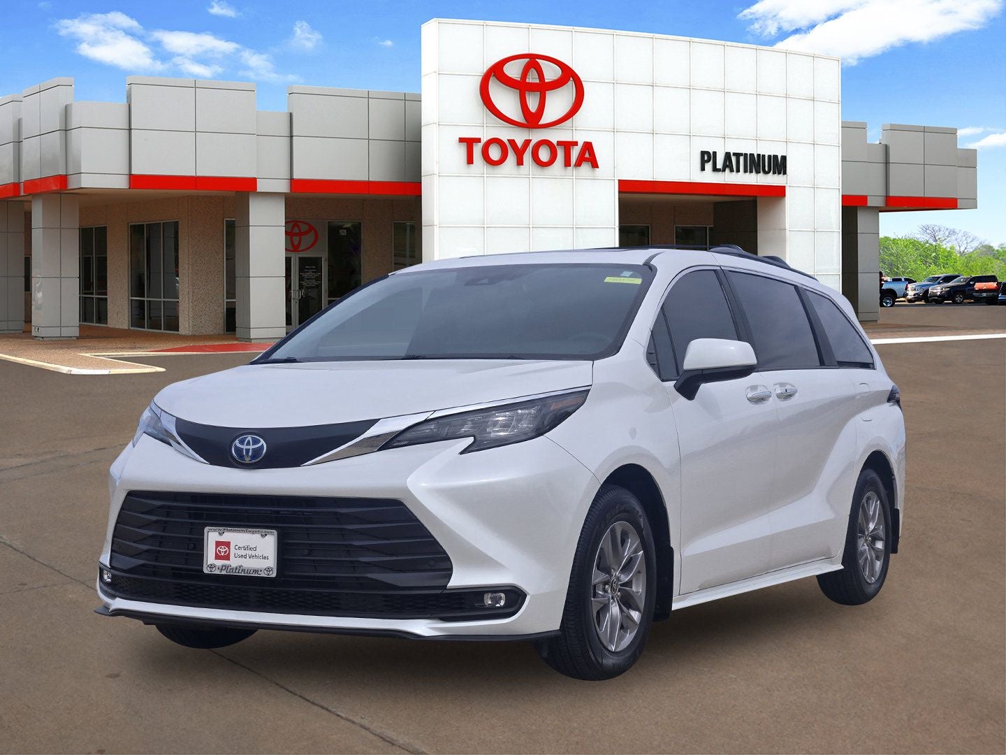 2025 Toyota Sienna XLE