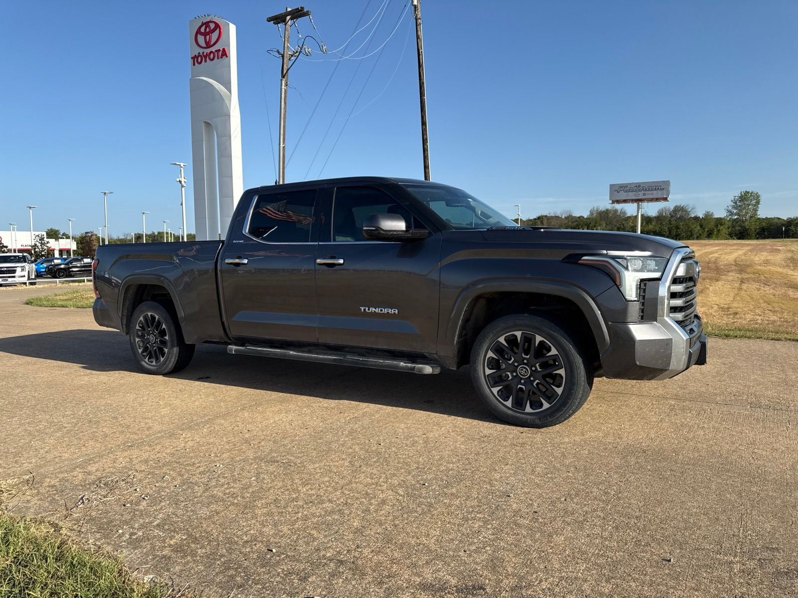 2022 Toyota Tundra Hybrid Limited