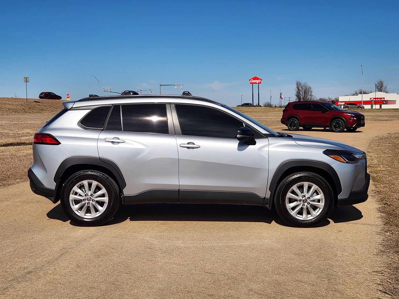 2025 Toyota Corolla Cross LE