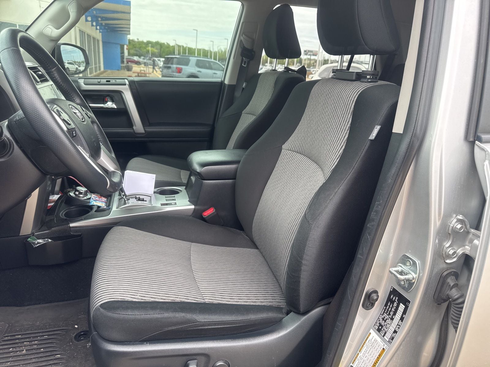 2022 Toyota 4Runner SR5