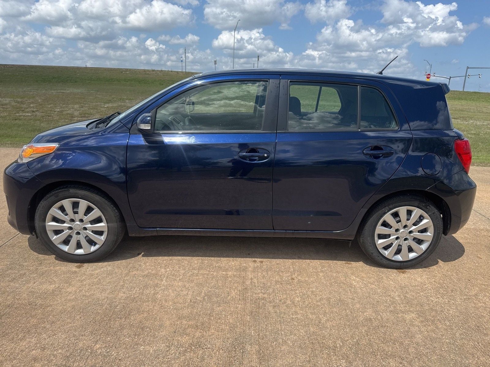 2012 Scion xD Base
