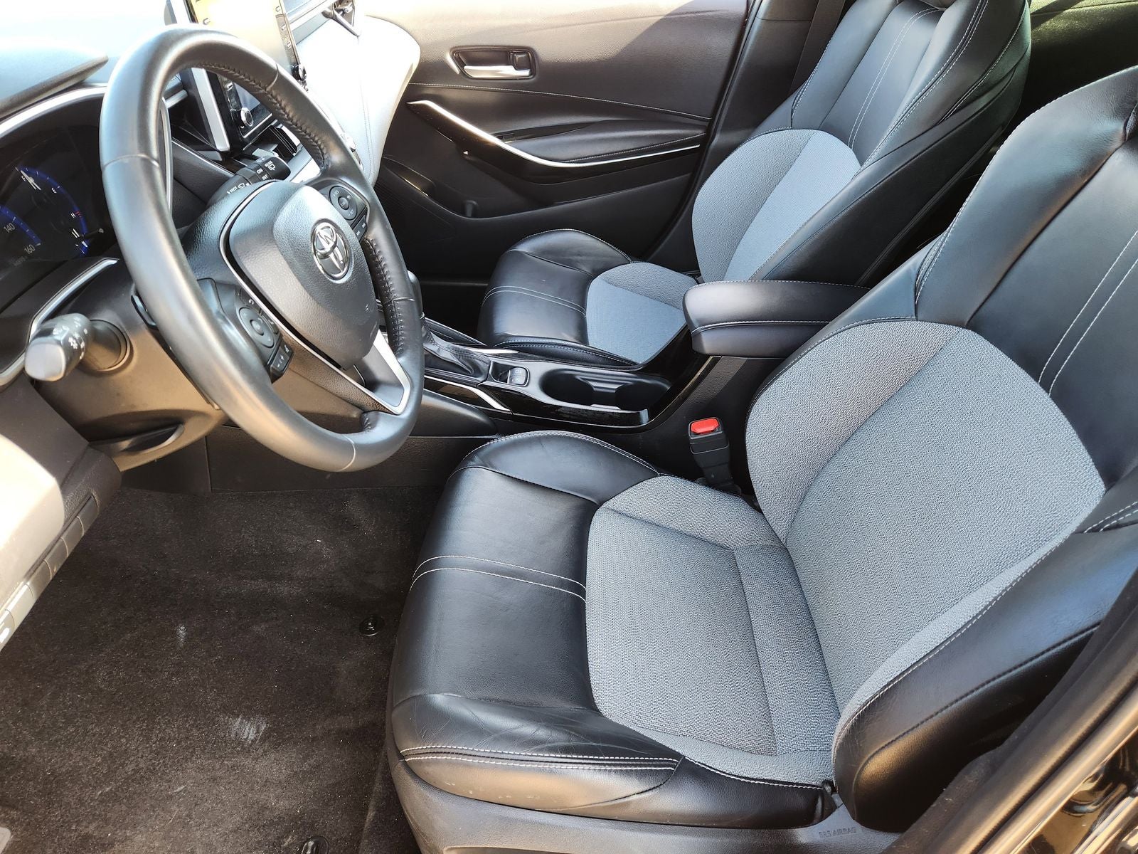 2022 Toyota Corolla Hatchback XSE