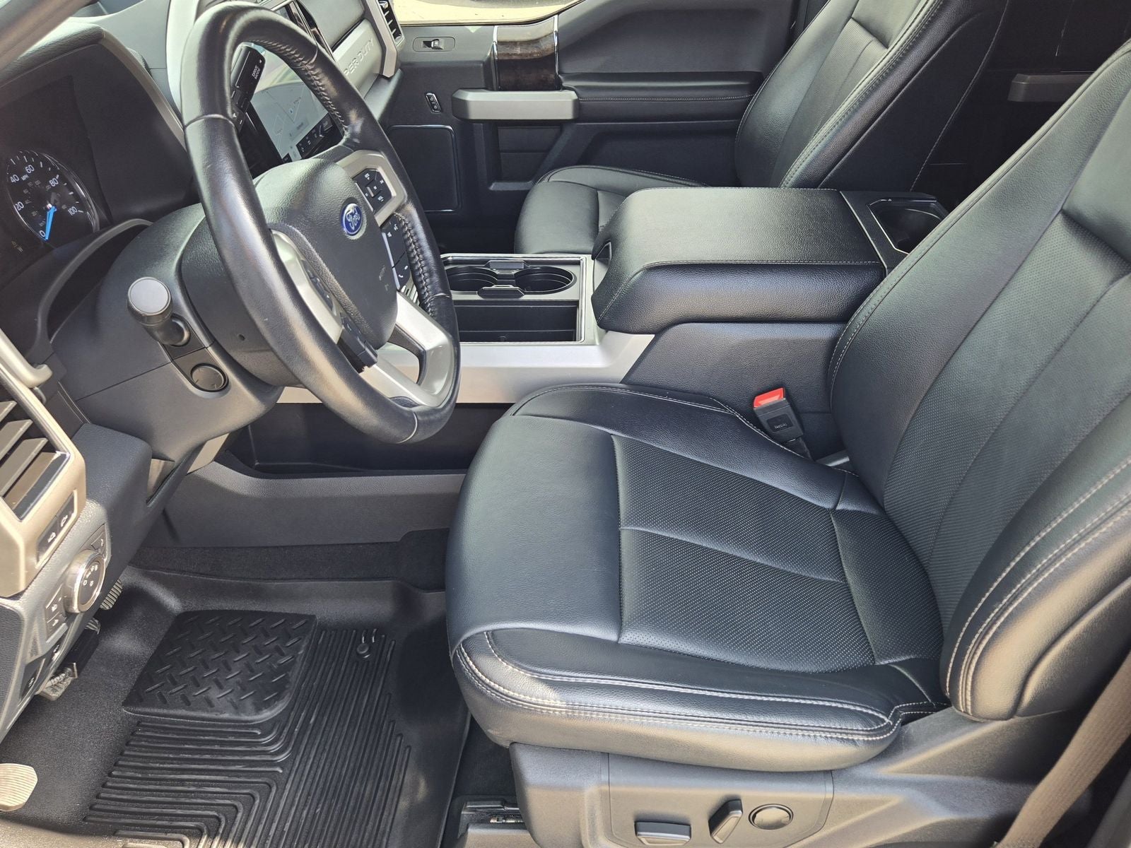 2022 Ford F-250SD Lariat