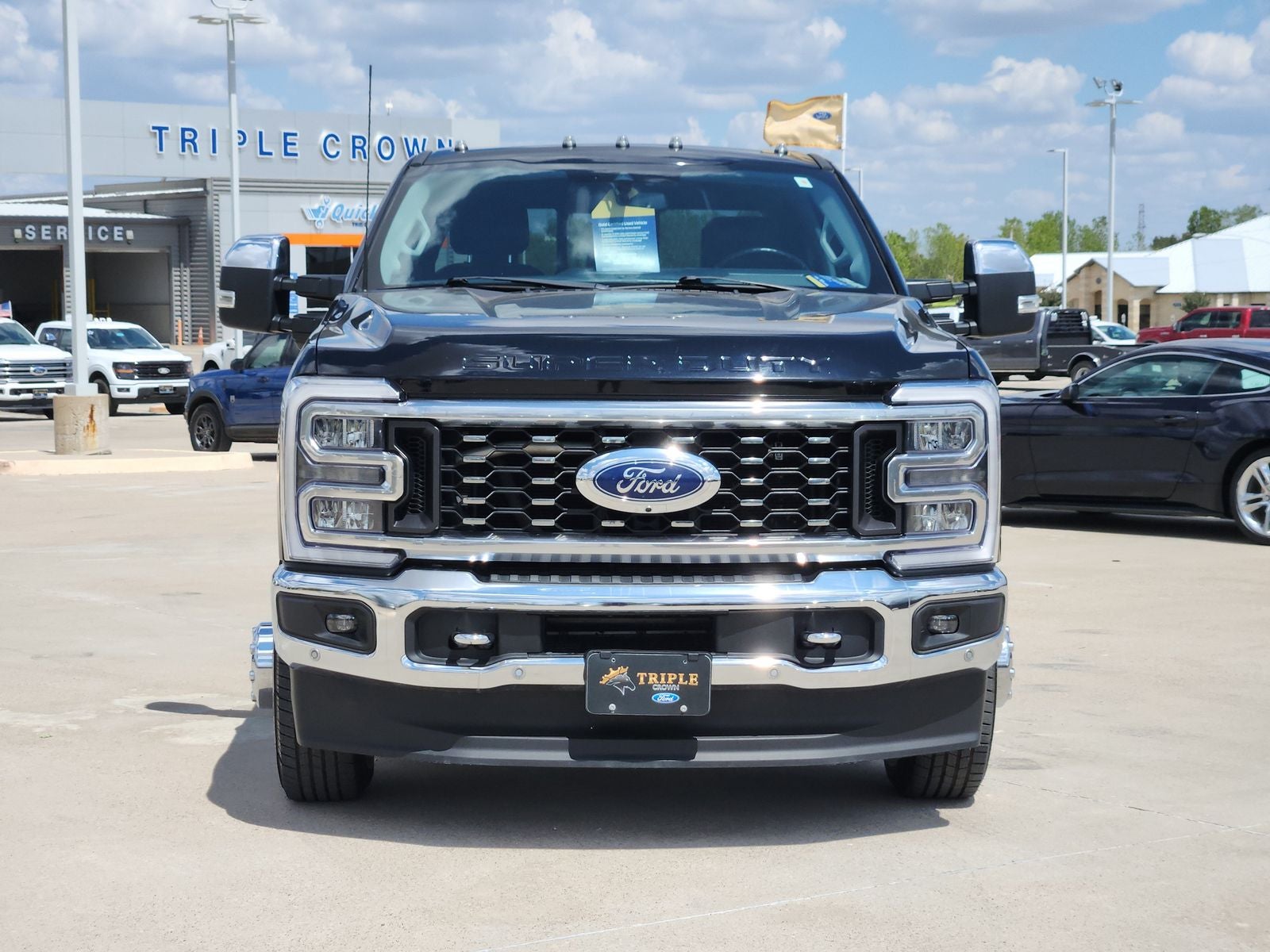 2024 Ford F-350SD Lariat DRW