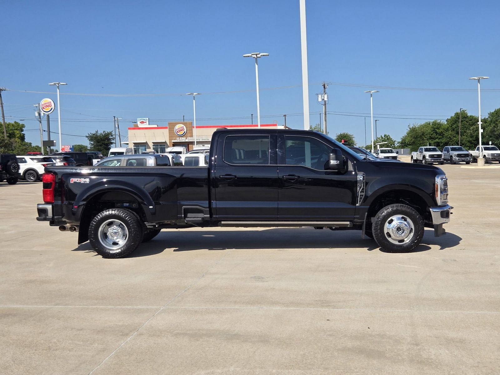 2024 Ford F-350SD Lariat DRW