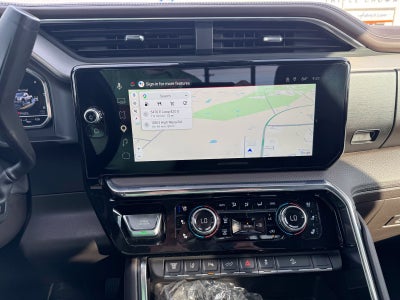 2025 GMC Sierra 2500HD Denali