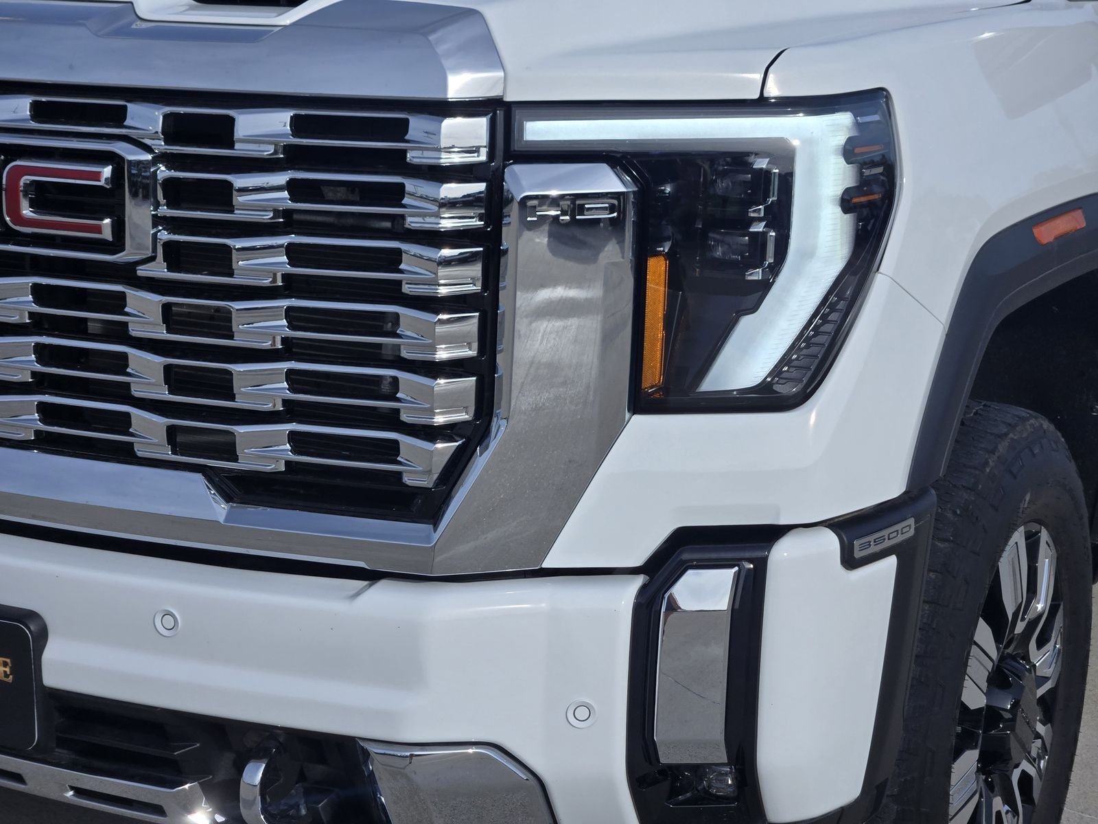 2025 GMC Sierra 3500HD Denali