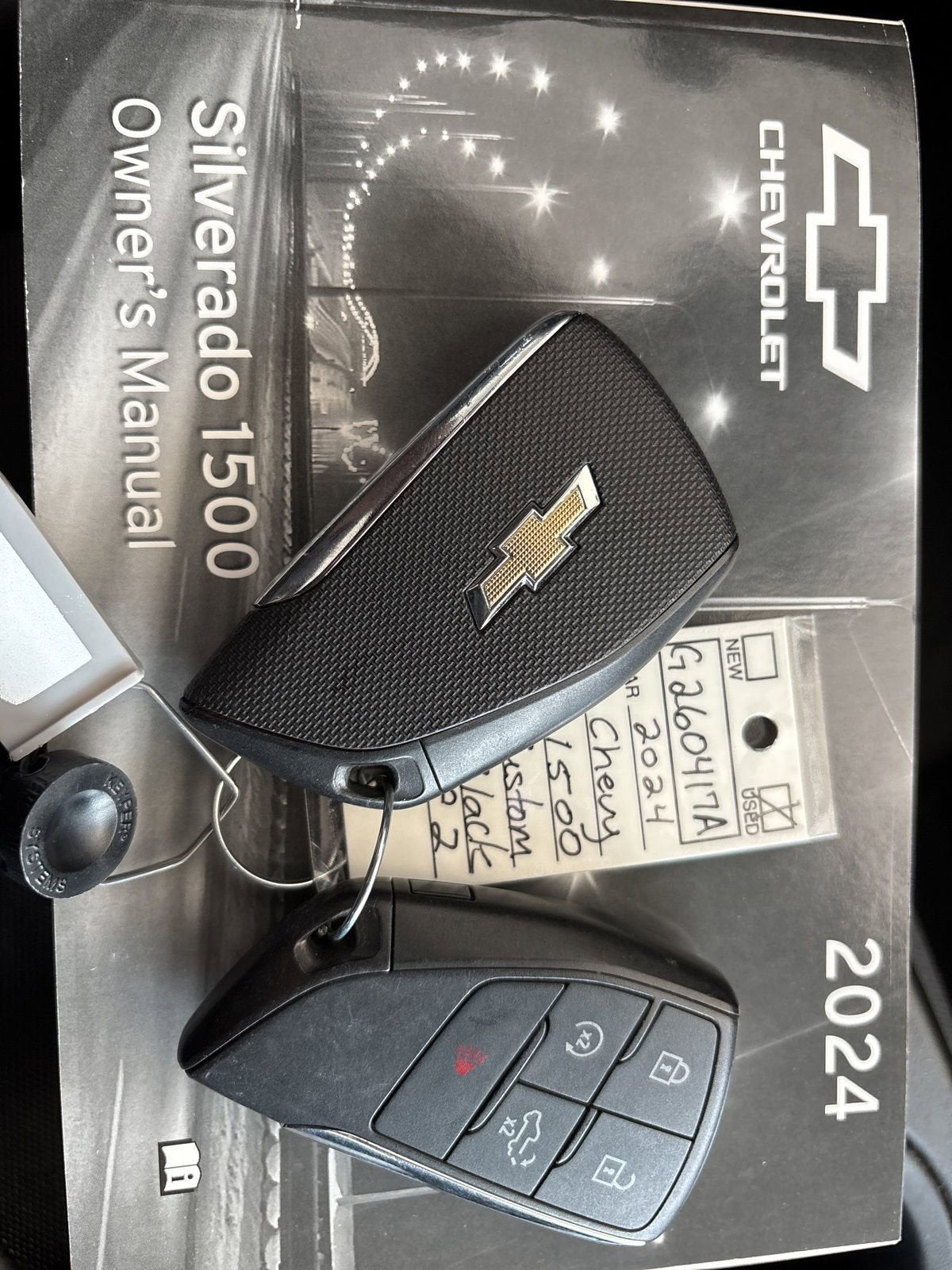 2024 Chevrolet Silverado 1500 Custom