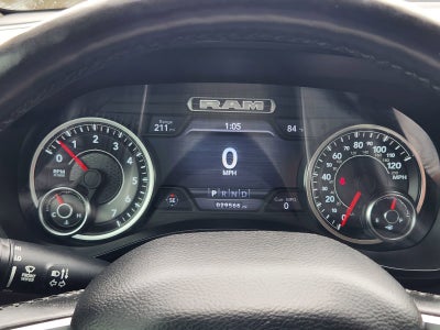 2019 RAM 1500 Laramie Crew Cab 4x2 5'7" Box