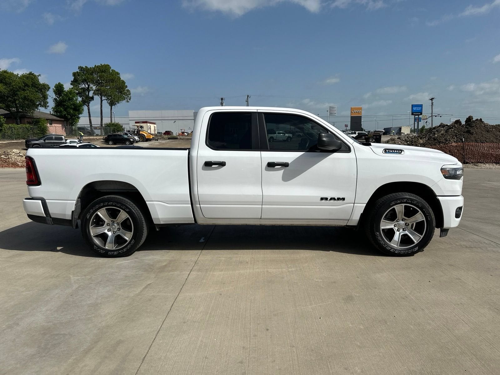 2025 RAM 1500 Tradesman Quad Cab 4x2 6'4" Box