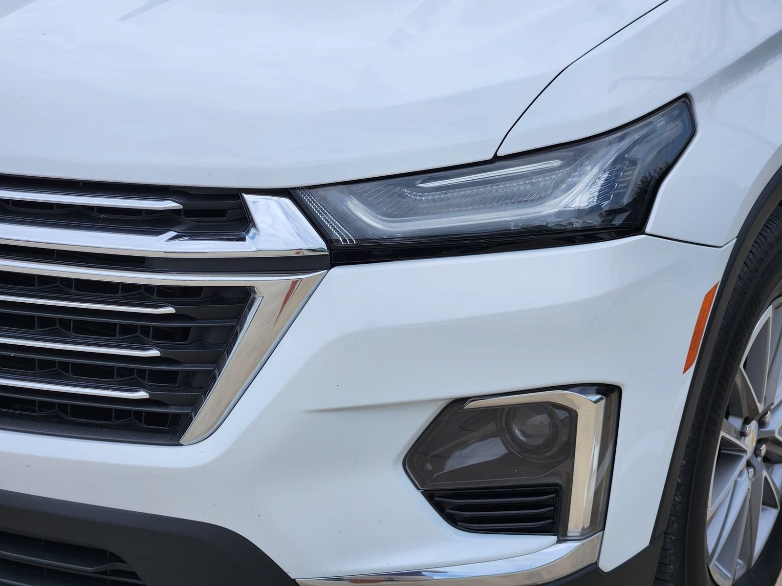2022 Chevrolet Traverse LT Leather