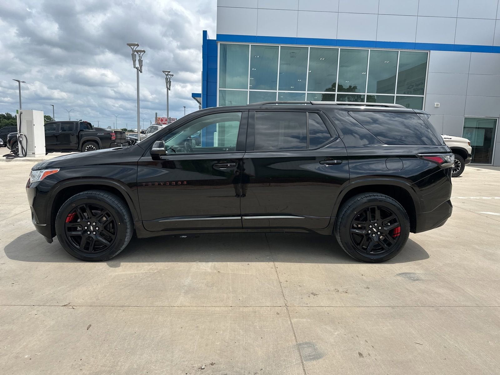 2021 Chevrolet Traverse Premier