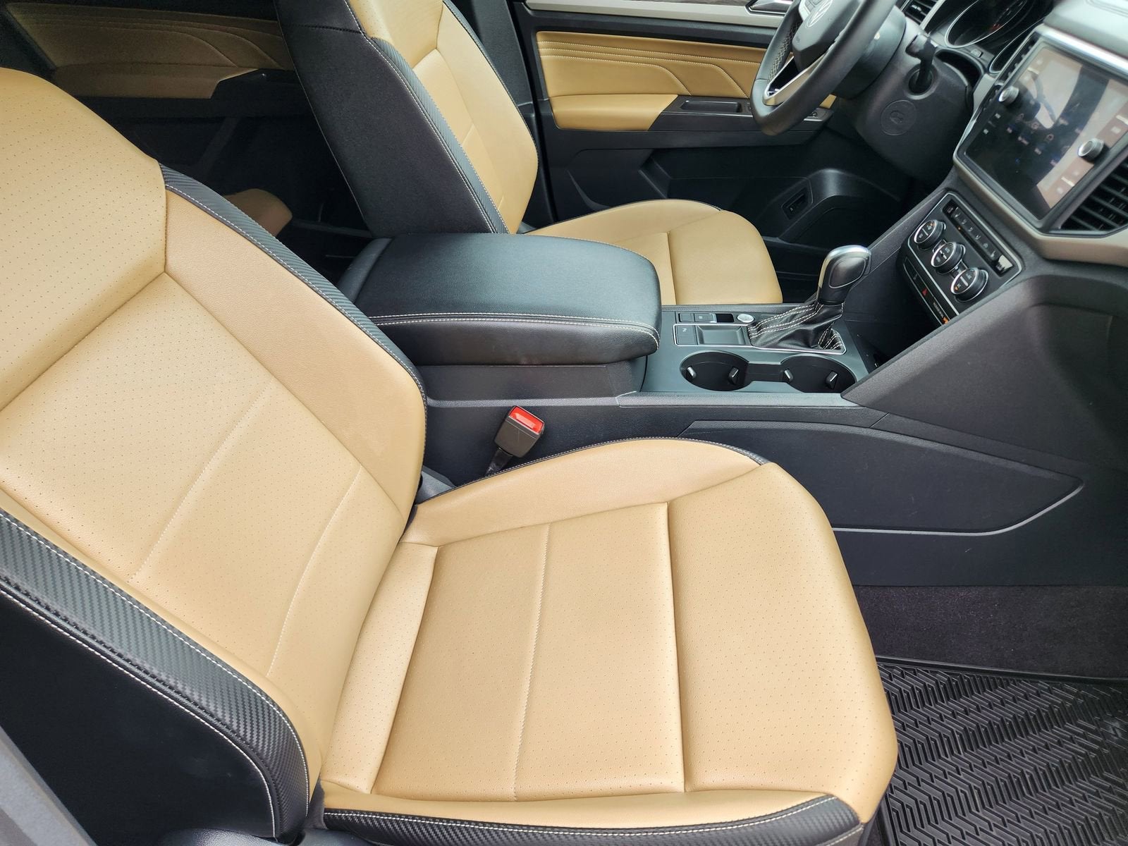 2021 Volkswagen Atlas Cross Sport 3.6L V6 SE w/Technology