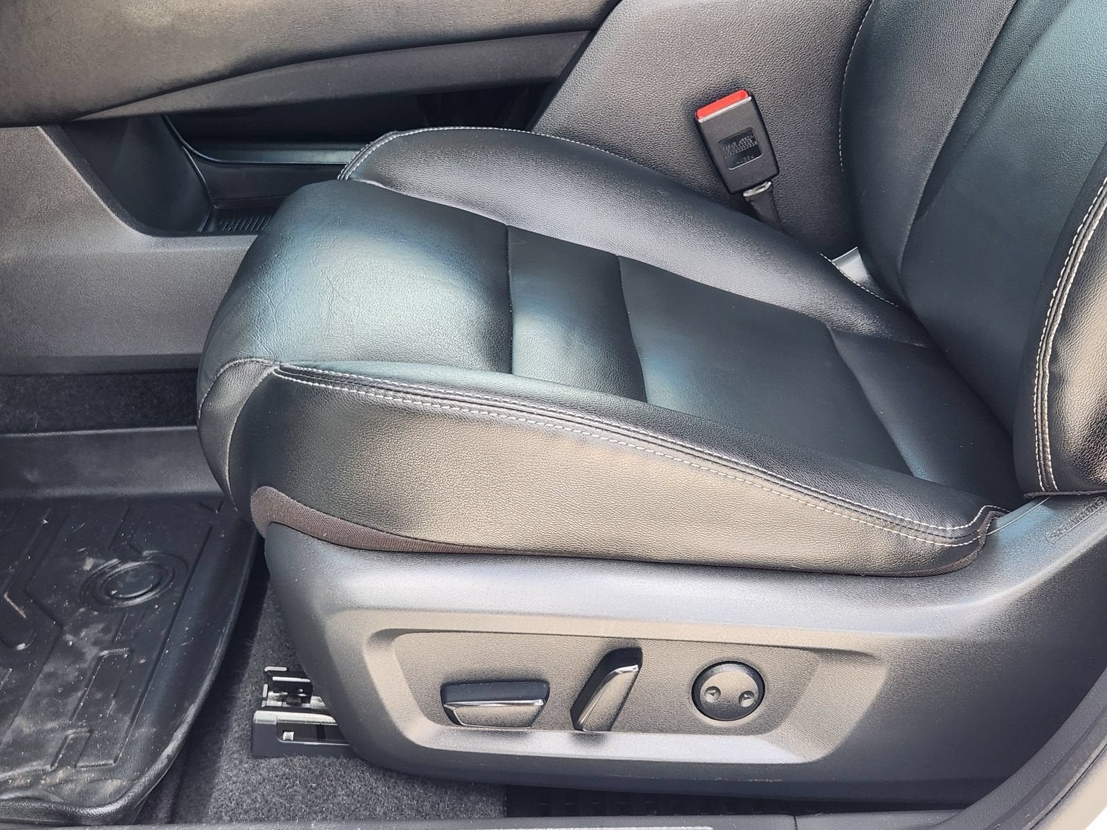 2022 Nissan Rogue SL FWD