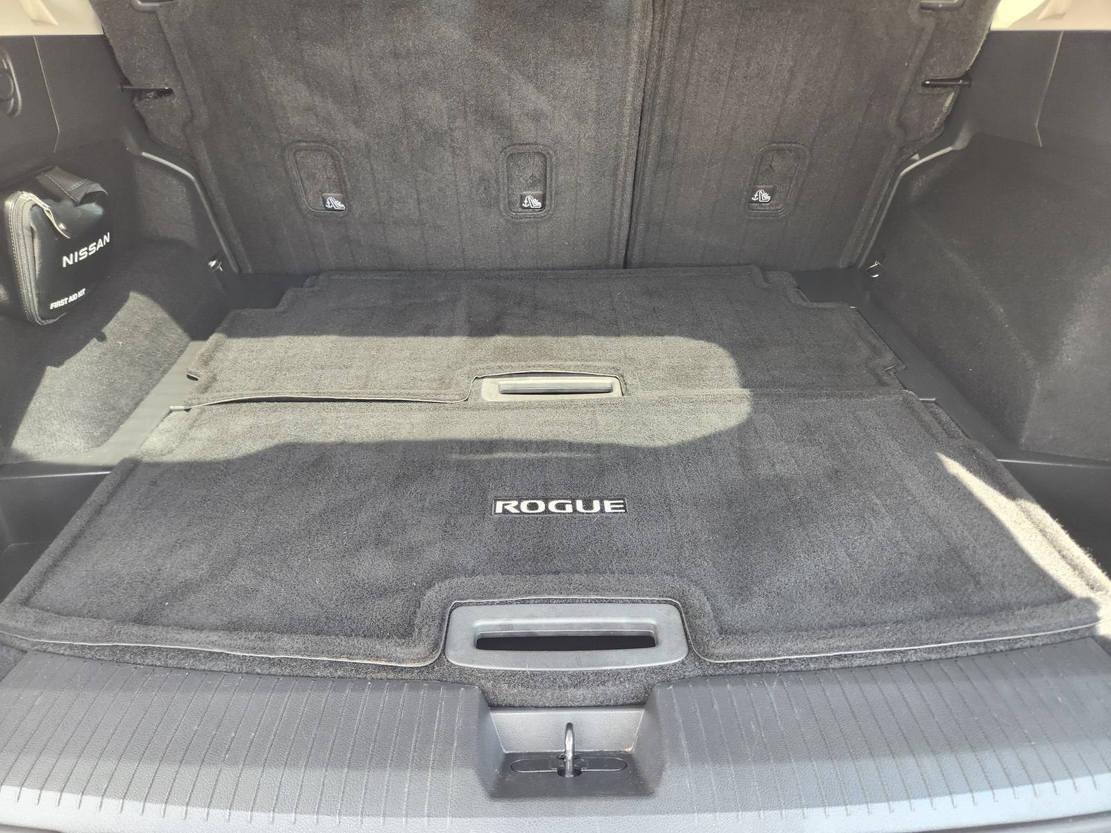 2022 Nissan Rogue SL FWD