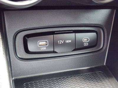 2025 Hyundai Venue SE