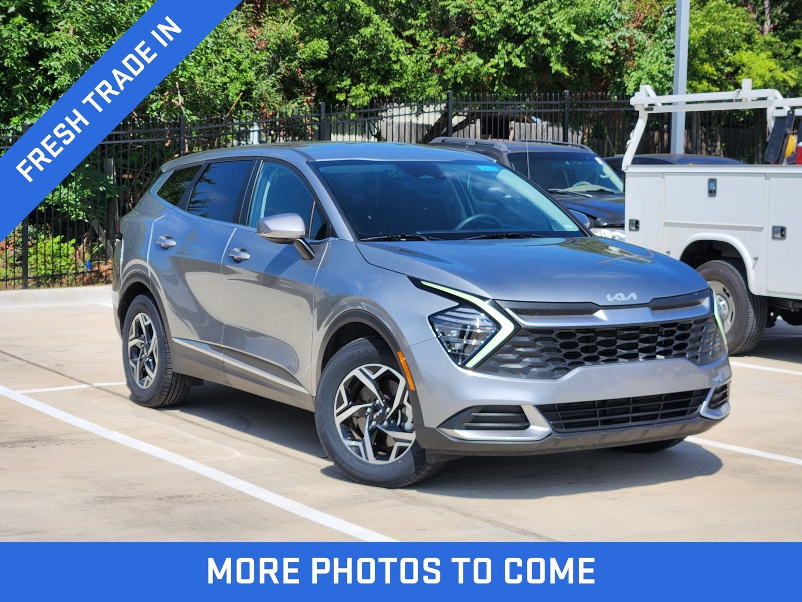 2024 Kia Sportage LX