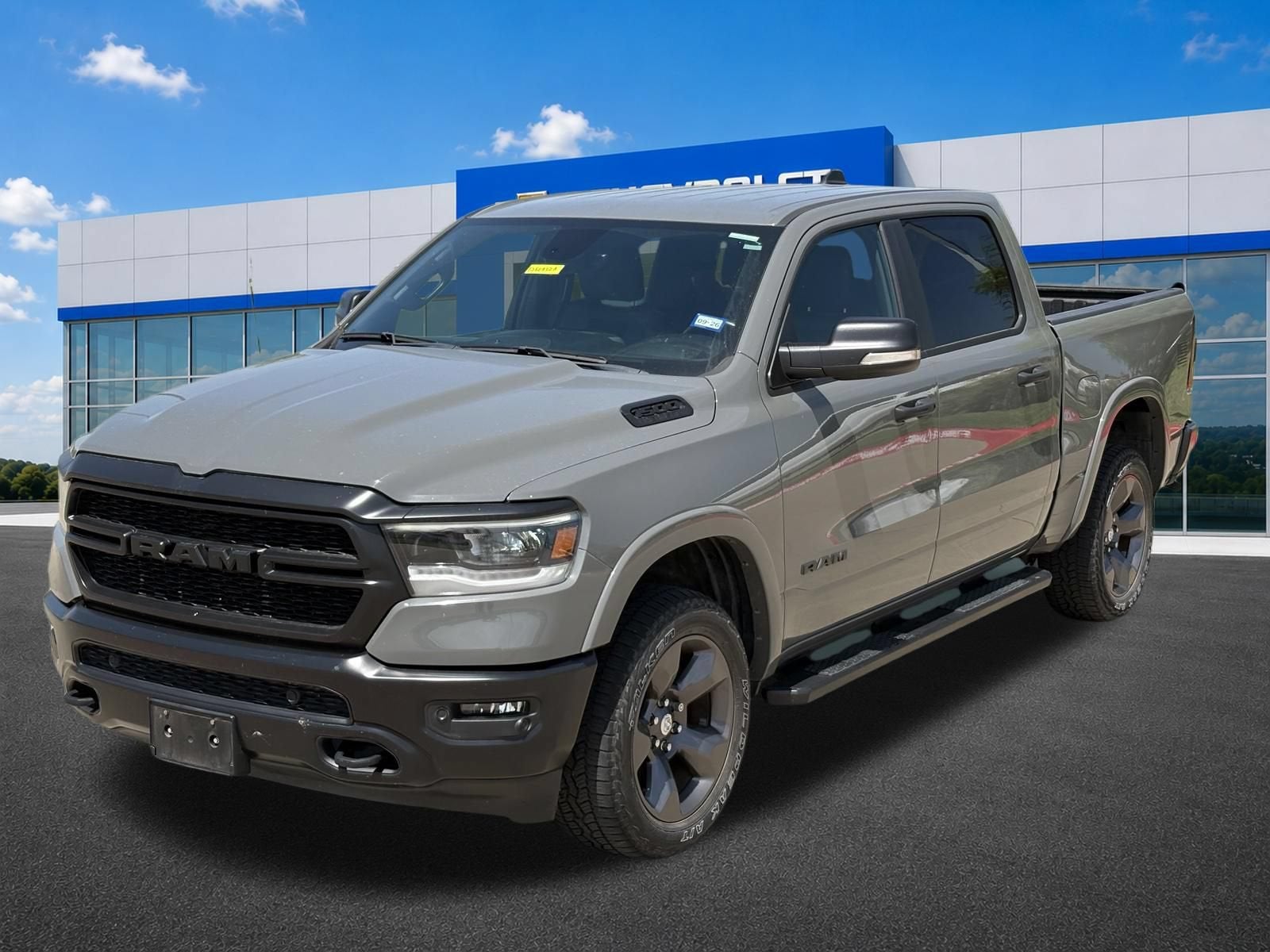 2020 RAM 1500 Lone Star Crew Cab 4x4 5'7" Box