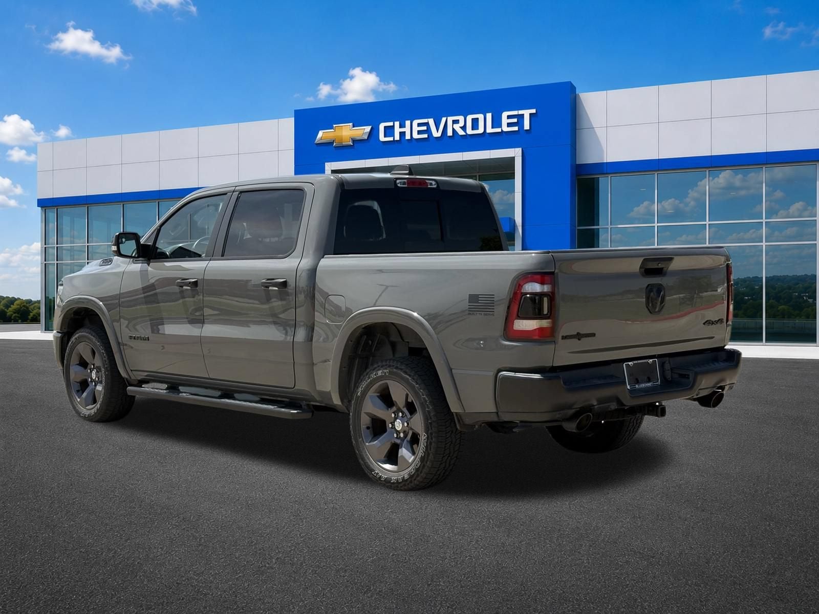 2020 RAM 1500 Lone Star Crew Cab 4x4 5'7" Box