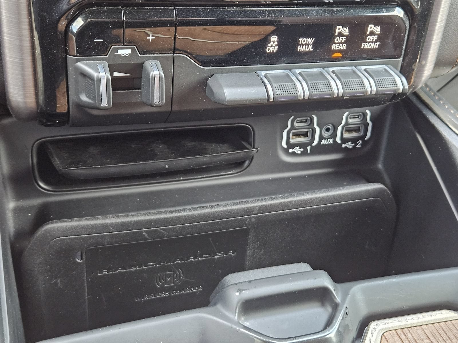 2021 RAM 1500 Limited Longhorn Crew Cab 4x4 5'7" Box