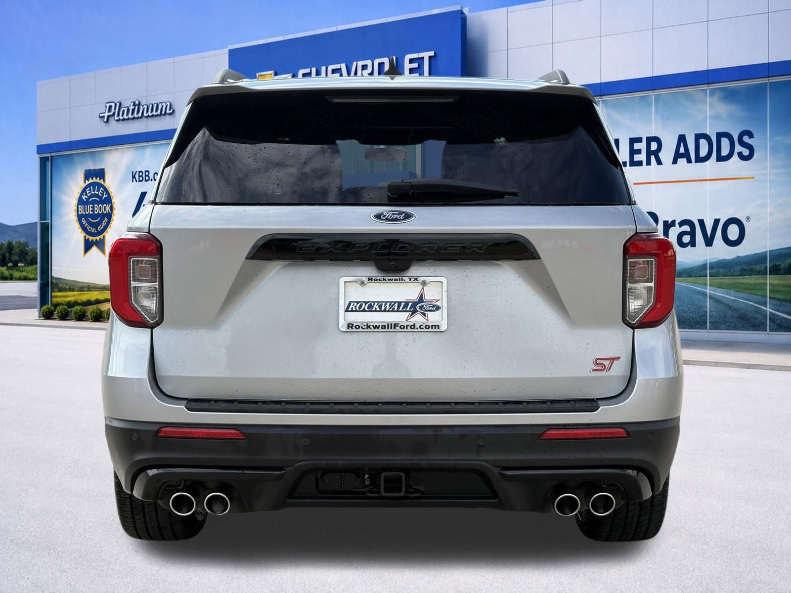 2023 Ford Explorer ST