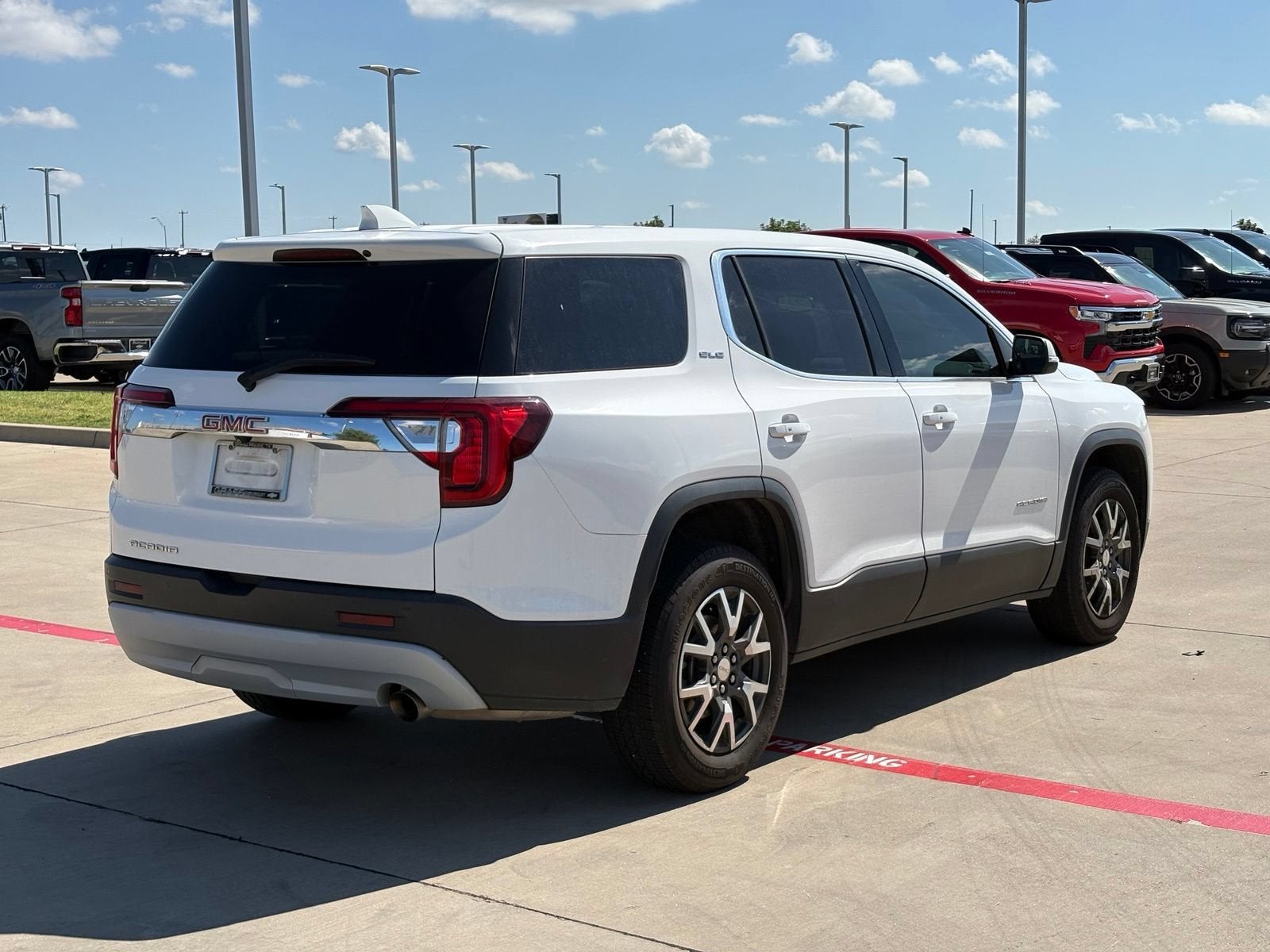 2020 GMC Acadia SLE
