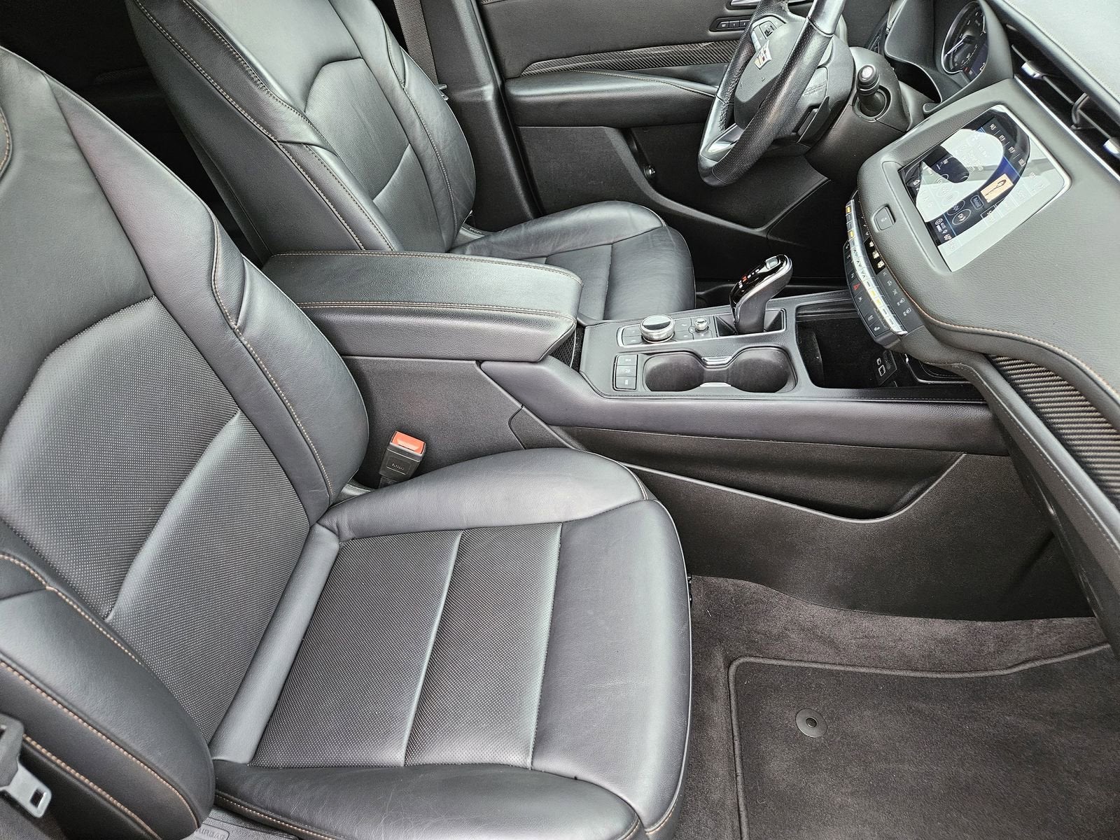 2023 Cadillac XT4 Sport
