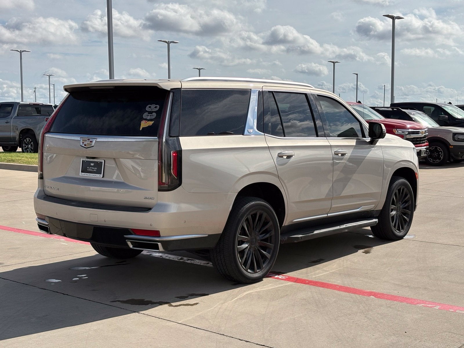 2023 Cadillac Escalade 4WD Premium Luxury