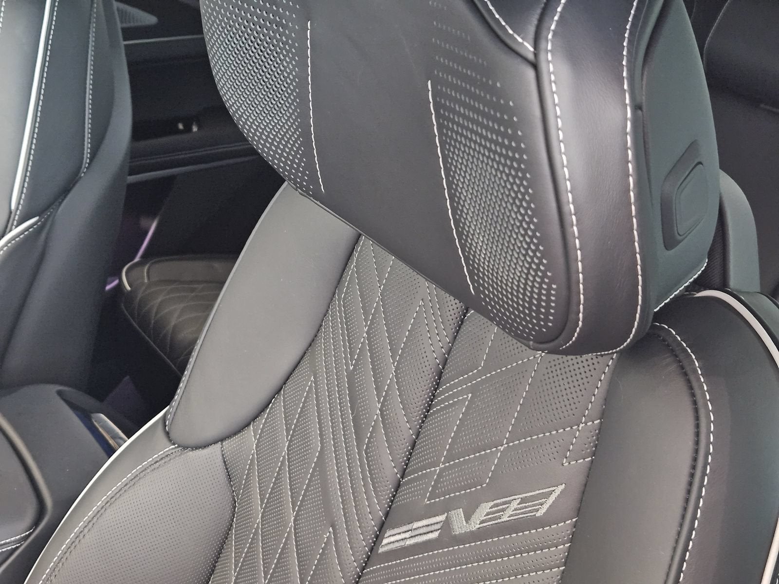 2026 Cadillac LYRIQ V-Series Premium
