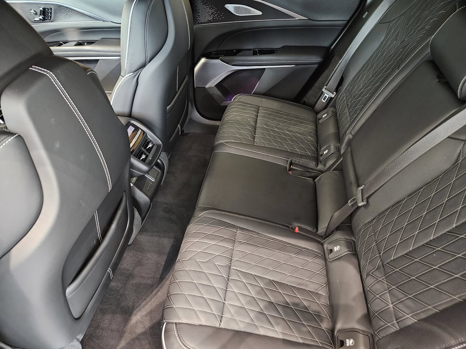 2026 Cadillac LYRIQ V-Series Premium