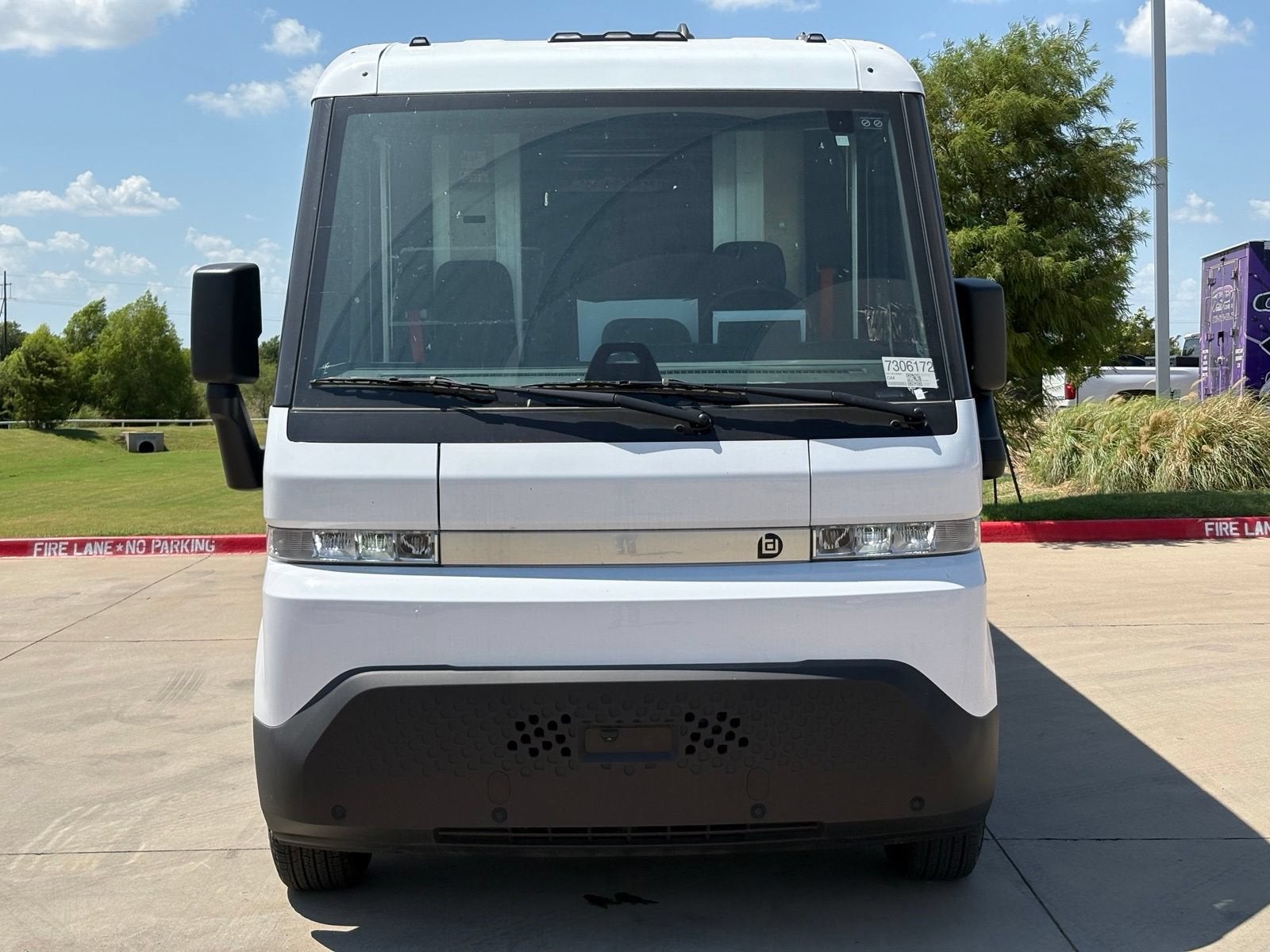 2024 BrightDrop Zevo 600 EJY