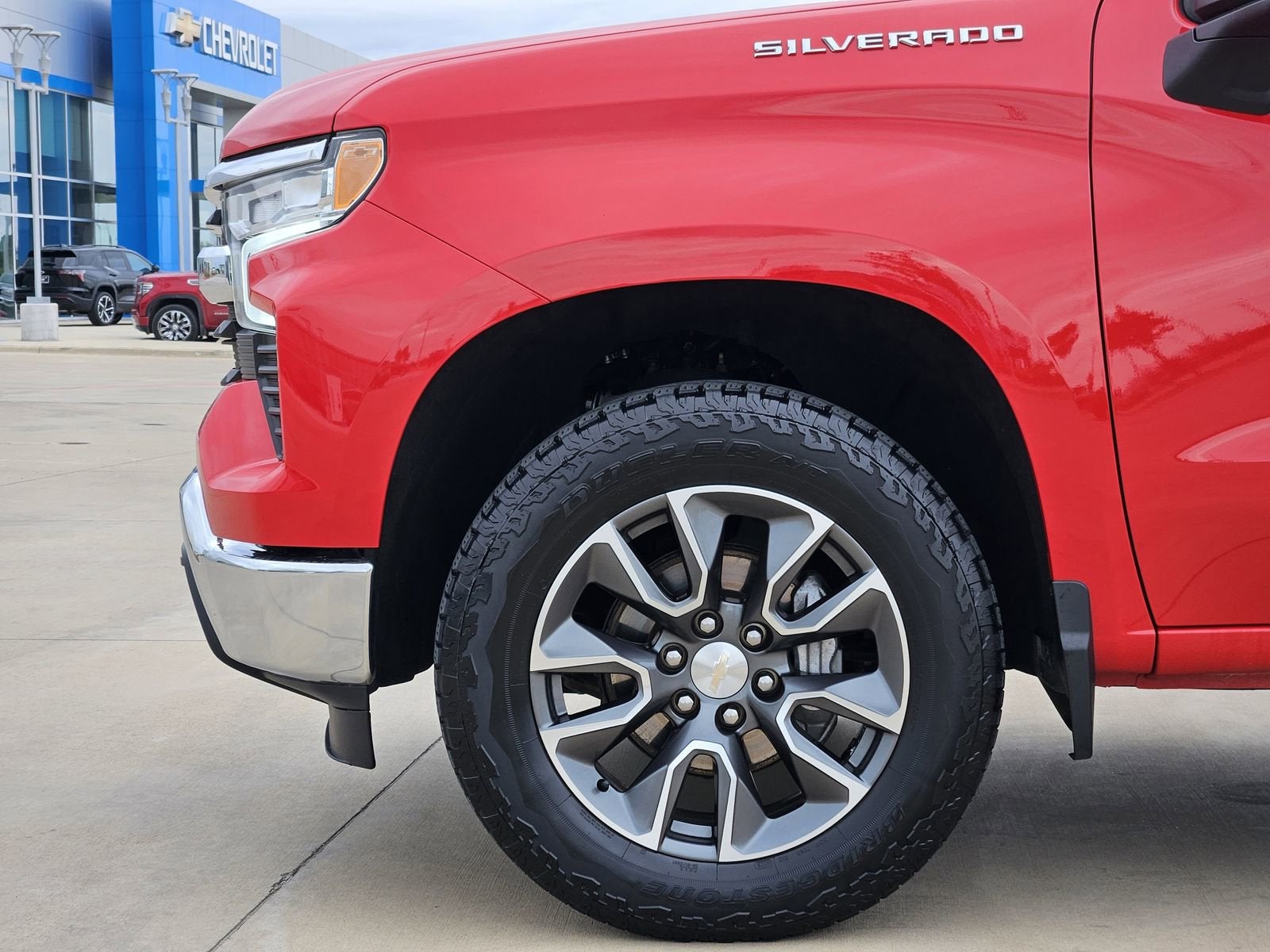 2024 Chevrolet Silverado 1500 LT (2FL)