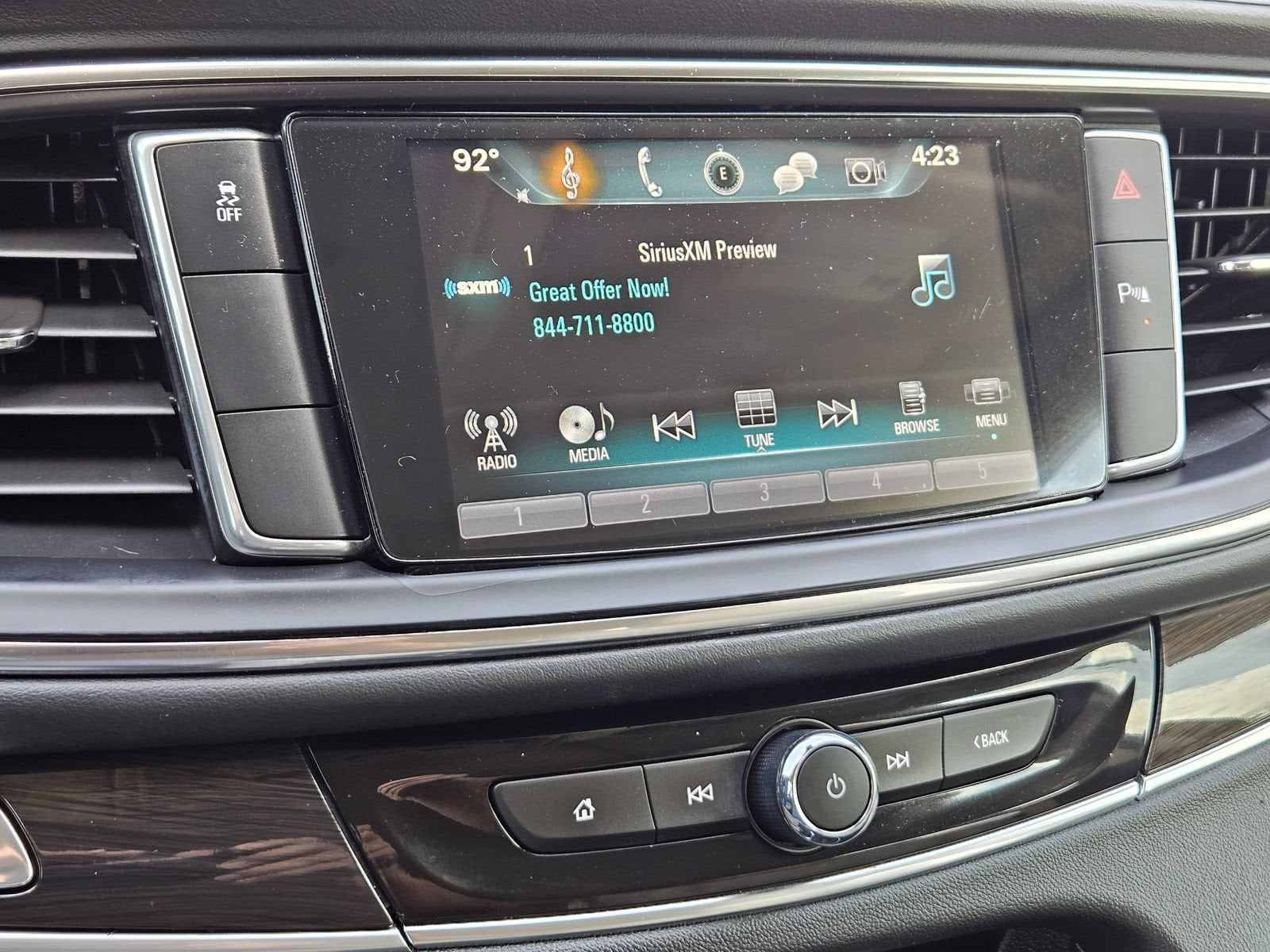 2019 Buick Enclave Essence