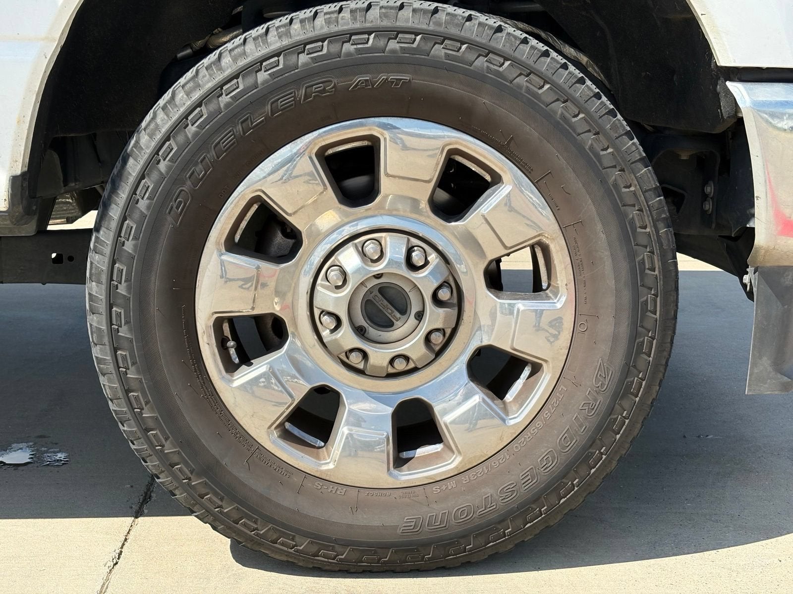 2023 Ford F-350 LARIAT