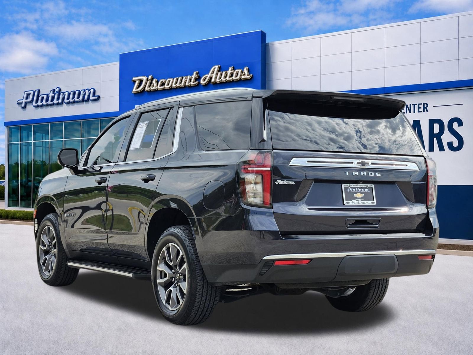 2023 Chevrolet Tahoe LS