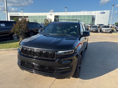 2023 Jeep Wagoneer Series II