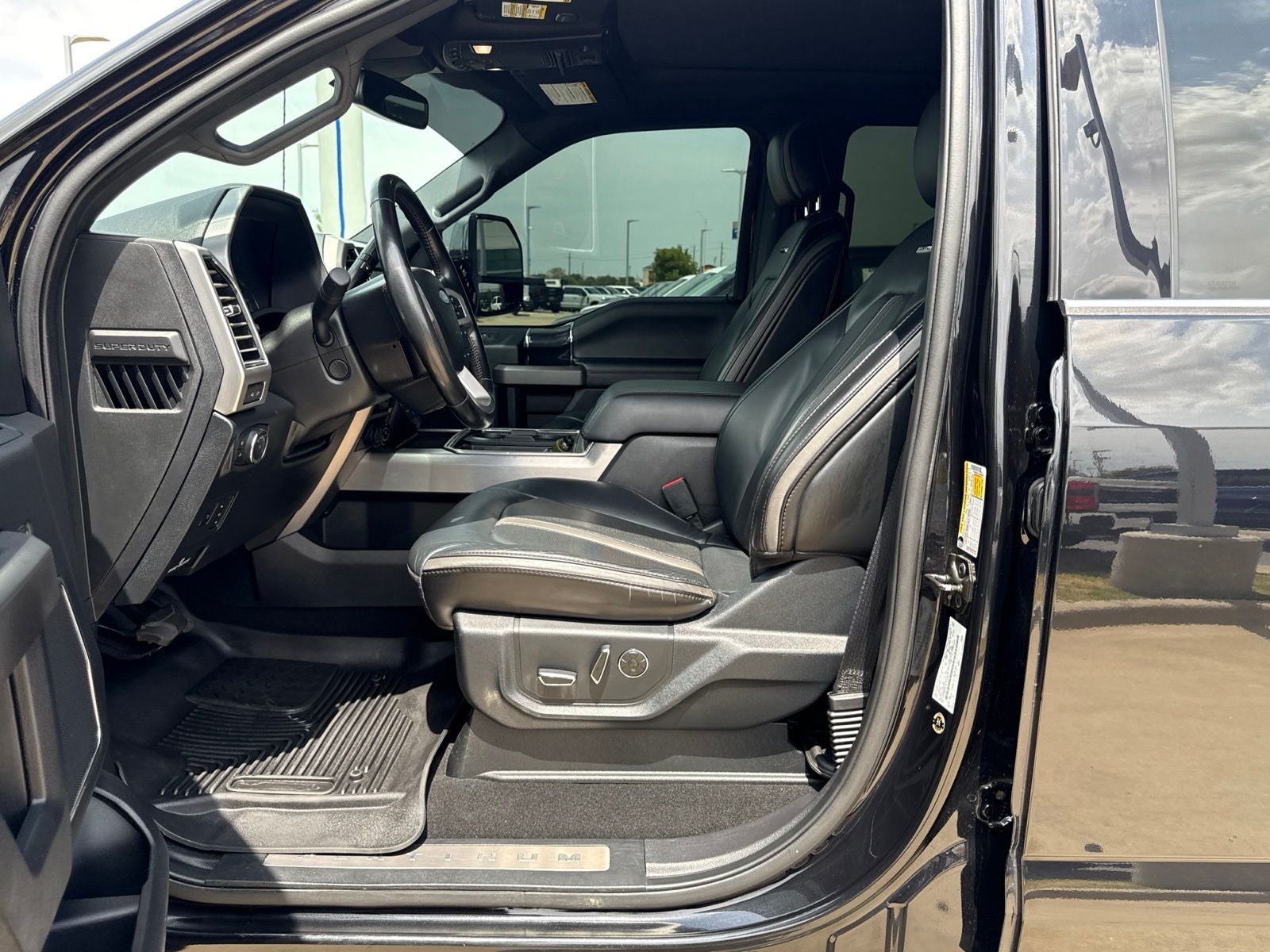 2020 Ford F-250SD Platinum