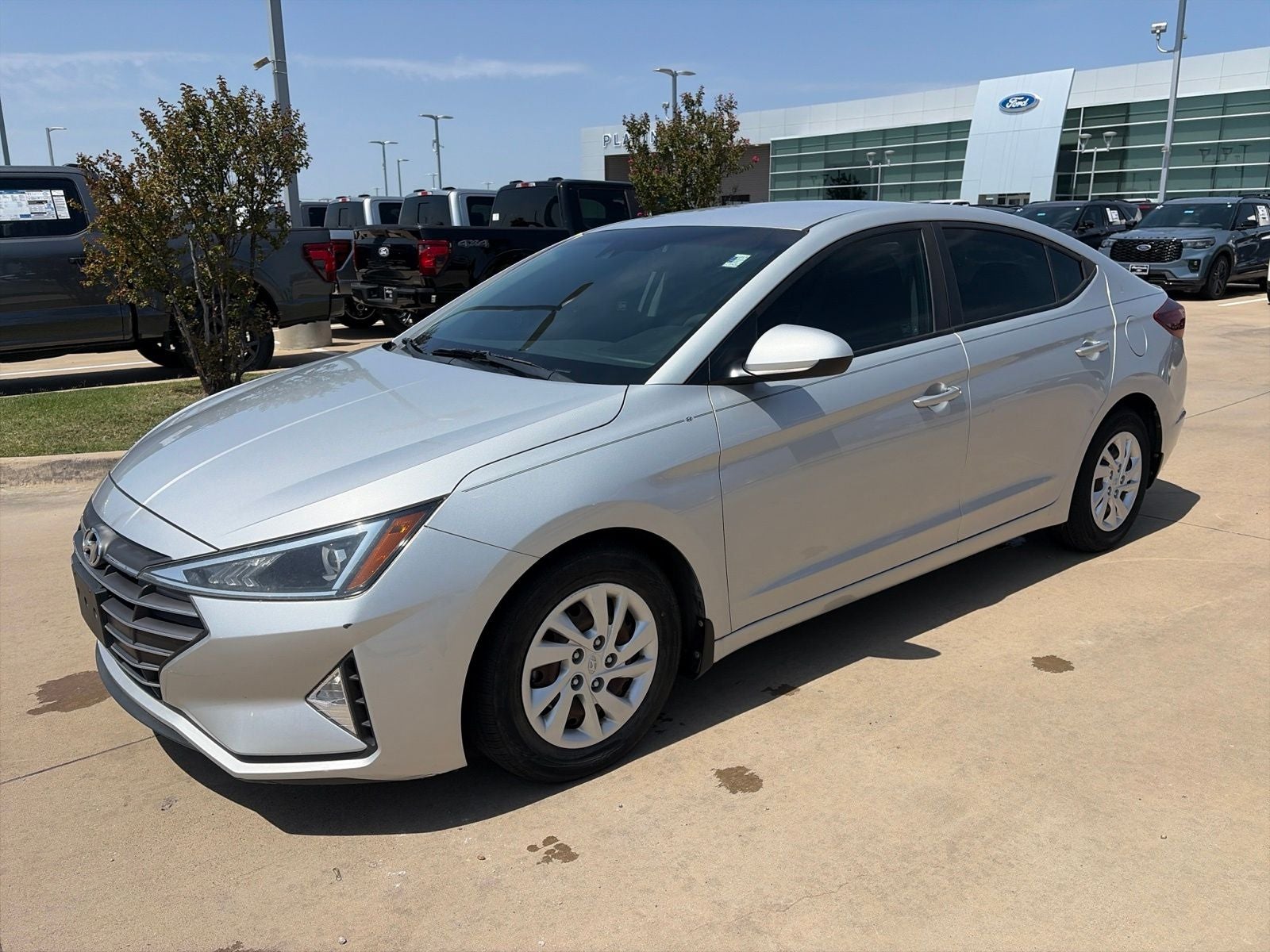 2020 Hyundai Elantra SE