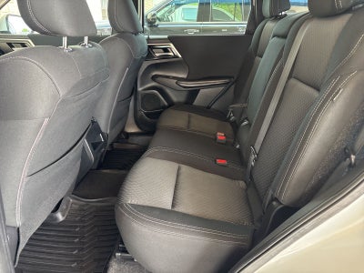 2022 Mitsubishi Outlander ES