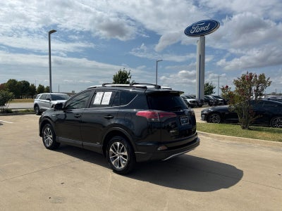 2016 Toyota RAV4 Hybrid XLE
